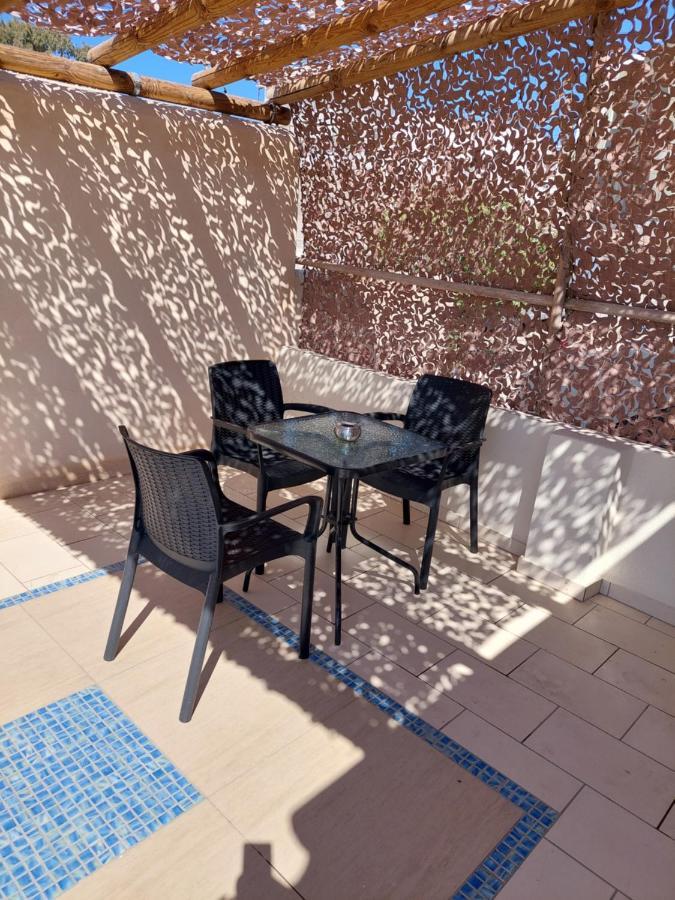 Sun Stories Suites Vóthon Exterior foto